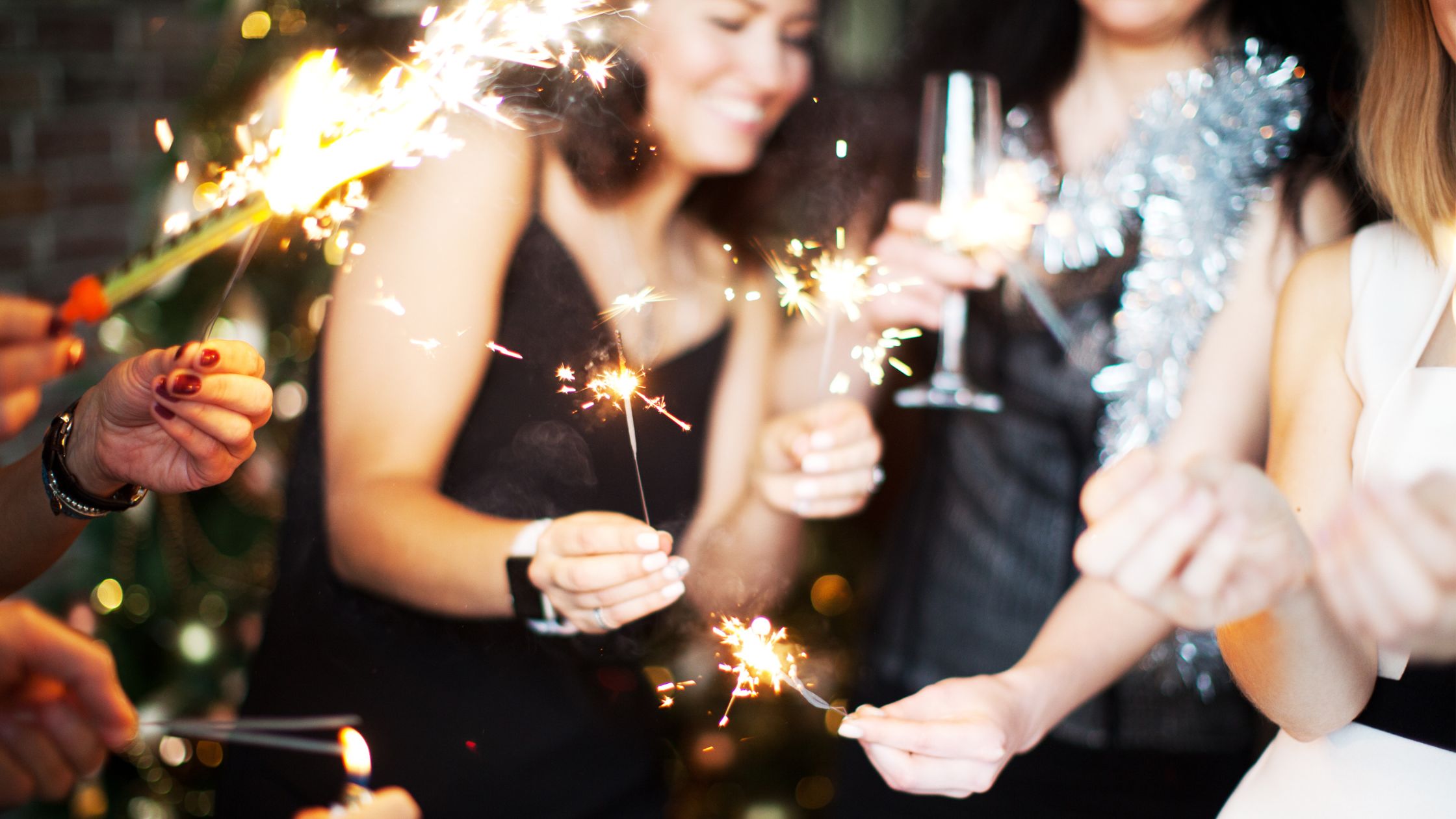 New Year’s Eve in Lubbock: Wine, Music & Cozy Celebrations Near Portofino Apartments